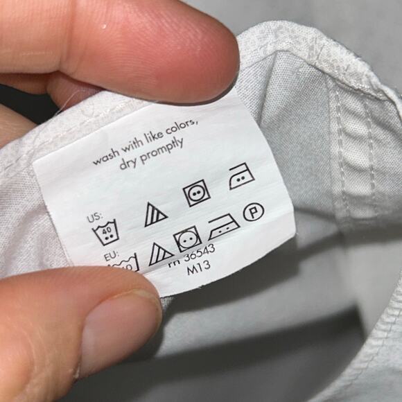 Saks Fifth Ave & CK Slim-Fit Men's Button Down Shirts 16.5 x 34/35 white & blue - Picture 13 of 13